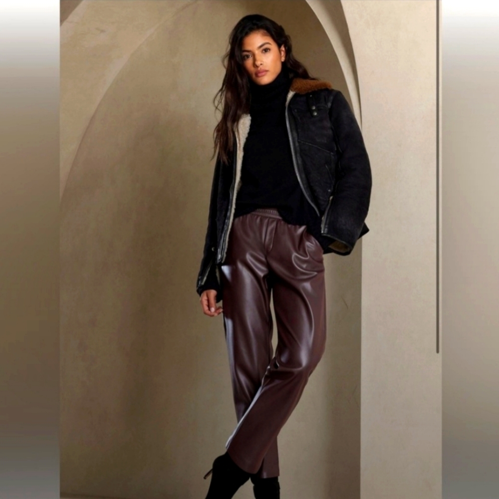 Banana Republic VEGAN LEATHER PANTS triple espresso brown
